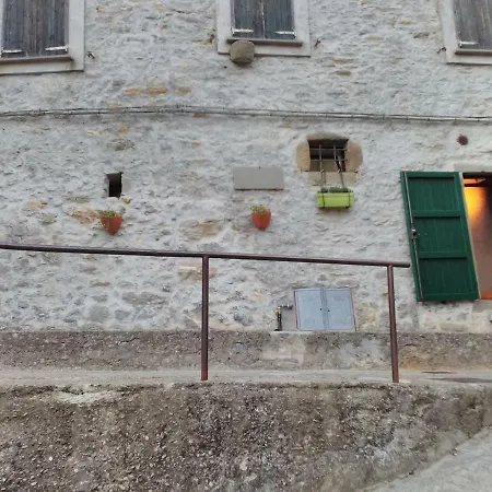 Casa Quaratica Riccò del Golfo di Spezia